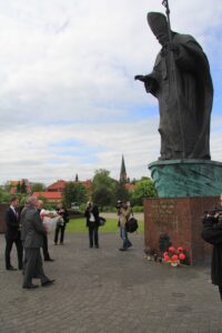 Wielki Mistrz Zakonu Krzyżackiego Opat Generalny dr. Brunon Platter z wizytą w Ełku, 18 maja 2011 roku 