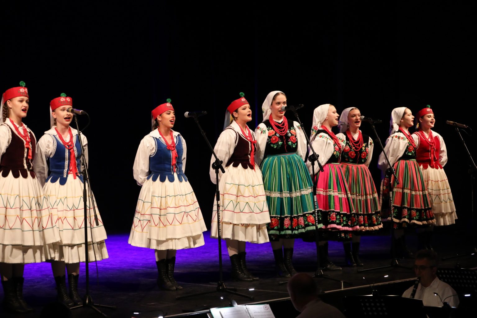 Koncert Mazurskiego Zespołu Pieśni i Tańca „Ełk”