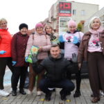 600 żonkili na 600-lecie Ełku, sadzenie cebulek