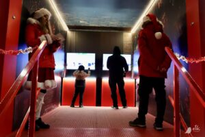 świąteczna ciężarówka coca-cola, plac Jana Pawła II, Mikołaj